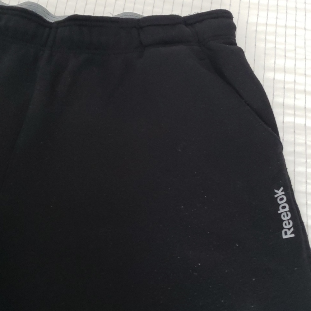 💥Men Sweatpants Reebok💙 - Picture 2 of 3